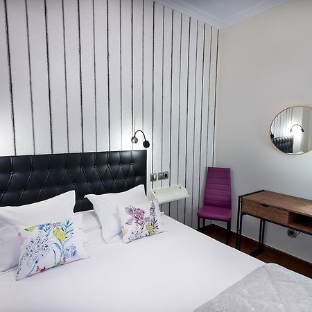 Cuatro Caminos Rooms Torrelavega Exterior photo