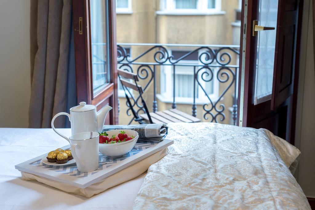 Cuatro Caminos Rooms Torrelavega Exterior photo